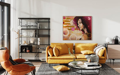 נערה עם שיער בורדו